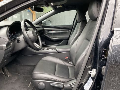 Used 2024 MAZDA MAZDA3 s FWD image 13
