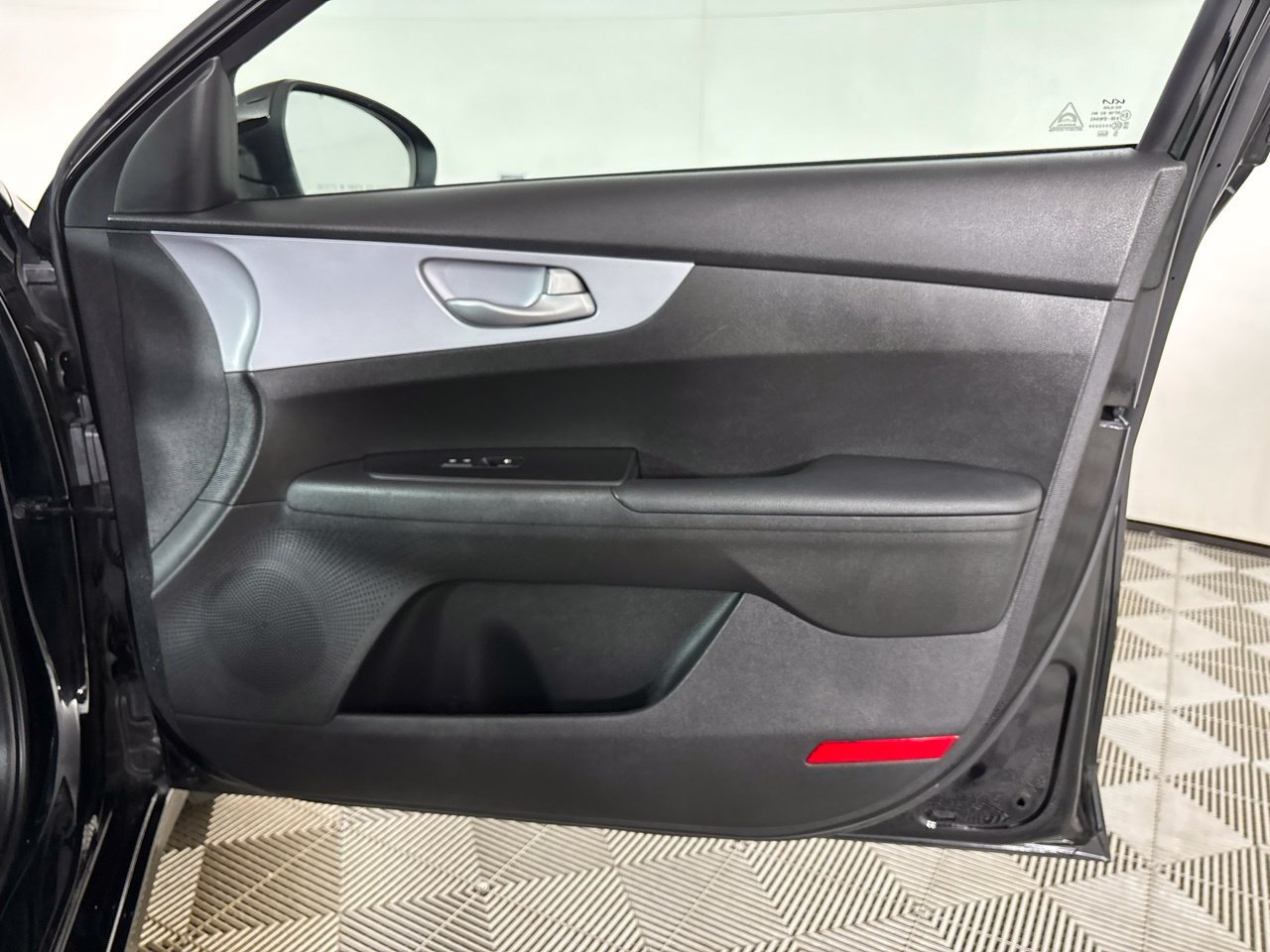 Used 2024 Kia Forte LXS FWD image 29
