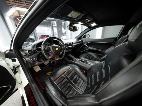 Used 2015 Ferrari F12 Berlinetta image 57