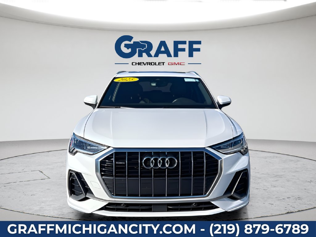 Used 2025 Audi Q3 2.0T Premium AWD/4WD image 8
