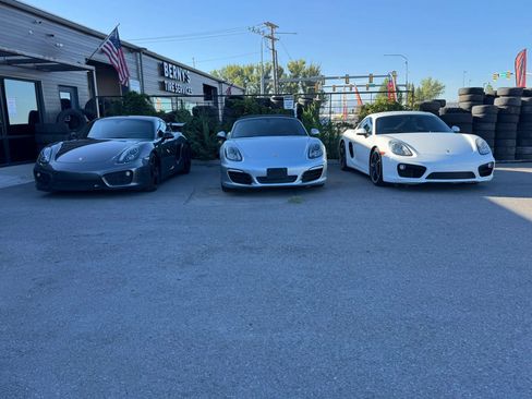 Used 2014 Porsche Cayman RWD image 23