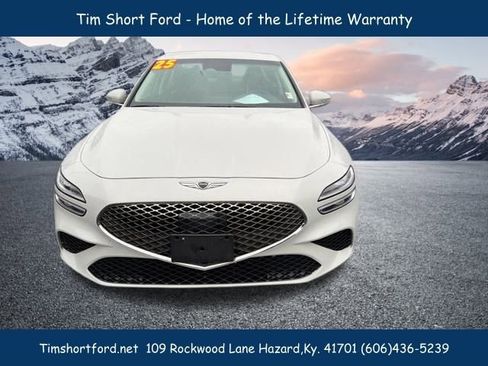 Used 2025 Genesis G70 2.5T image 2