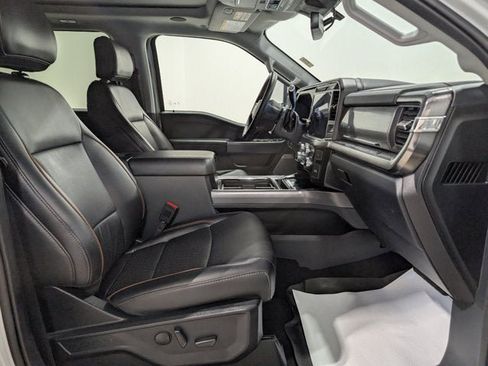 Used 2025 Ford F350 Lariat w/ Lariat Ultimate Package image 21