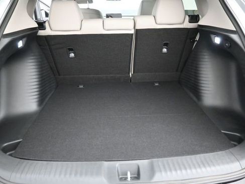 New 2026 Honda HR-V EX-L image 2