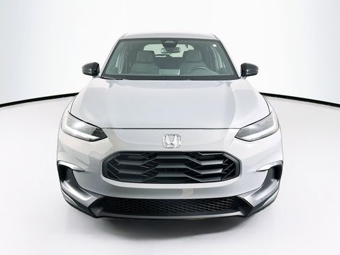 Used 2025 Honda HR-V Sport image 2