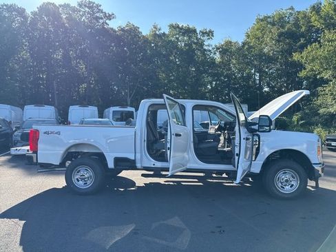 New 2026 Ford F350 XL w/ XL Chrome Package image 26