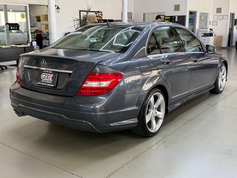 Used 2014 Mercedes-Benz C 250 Sedan image 2