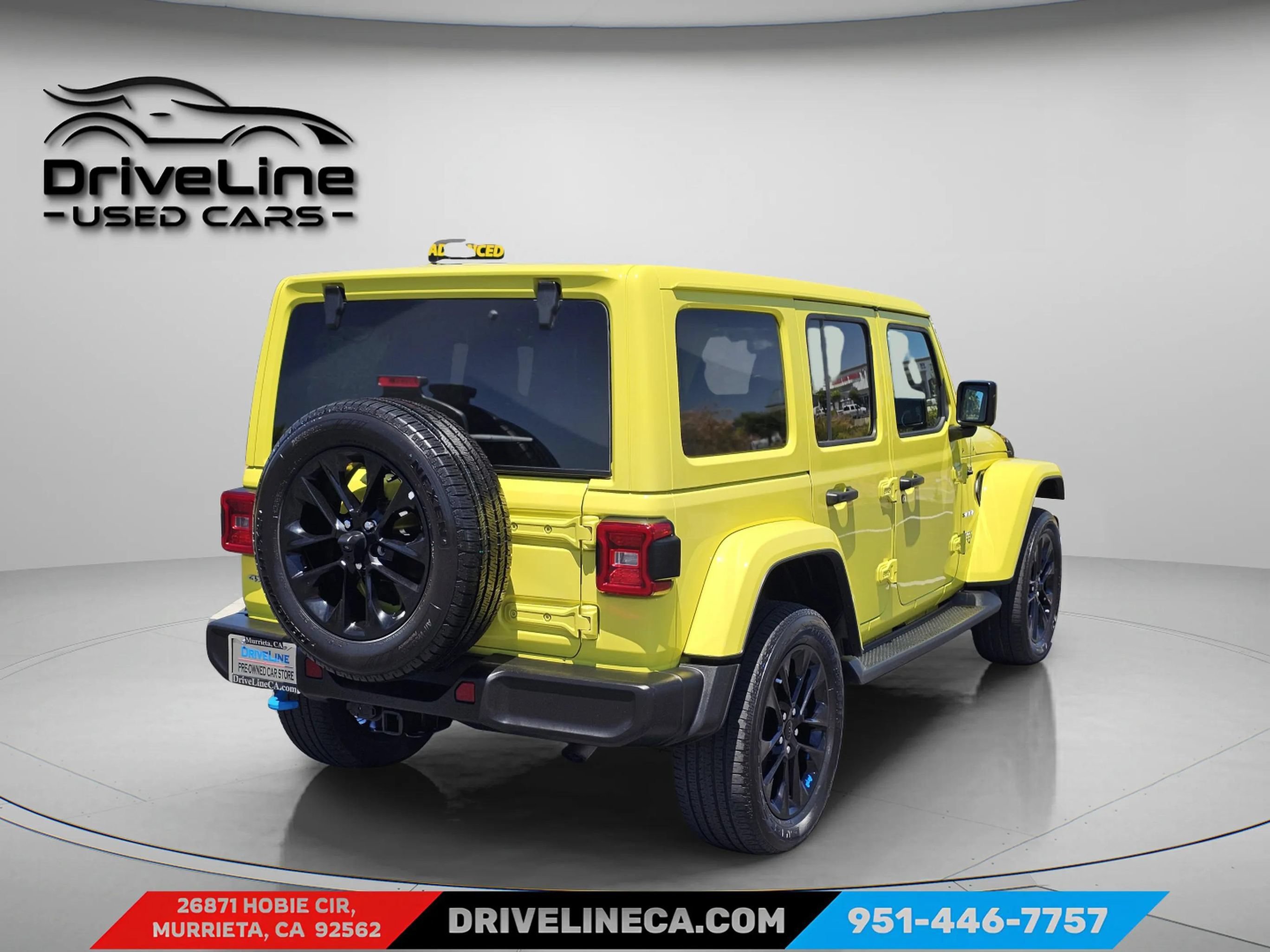 Used 2023 Jeep Wrangler Unlimited Sahara w/ Cold Weather Group AWD/4WD image 11