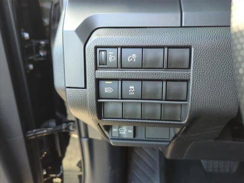 New 2026 Toyota Tacoma SR image 15