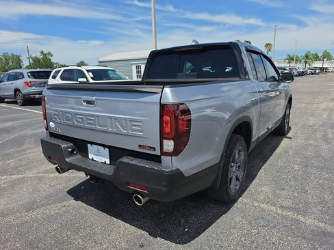 Certified 2024 Honda Ridgeline TrailSport image 4