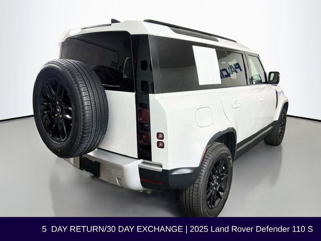 Used 2025 Land Rover Defender 110 S AWD/4WD image 7