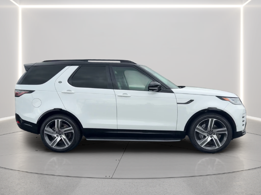 New 2026 Land Rover Discovery Dynamic SE AWD/4WD image 4
