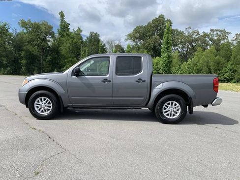 Used 2019 Nissan Frontier SV RWD image 4