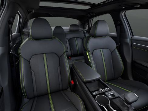 New 2026 Kia K5 GT FWD image 11