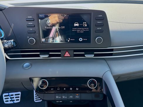 New 2026 Hyundai Elantra Sport image 10