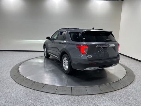 Certified 2023 Ford Explorer XLT w/ Equipment Group 202A AWD/4WD image 9