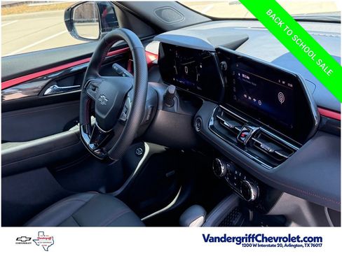 Used 2024 Chevrolet TrailBlazer RS w/ Convenience Package AWD/4WD image 41