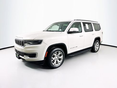 Used 2022 Jeep Wagoneer Series I w/ Premium Group I image 3