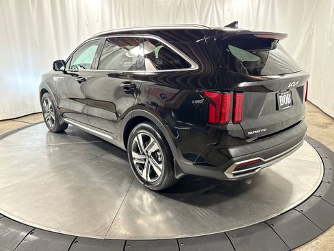 Certified 2023 Kia Sorento SX Prestige image 7