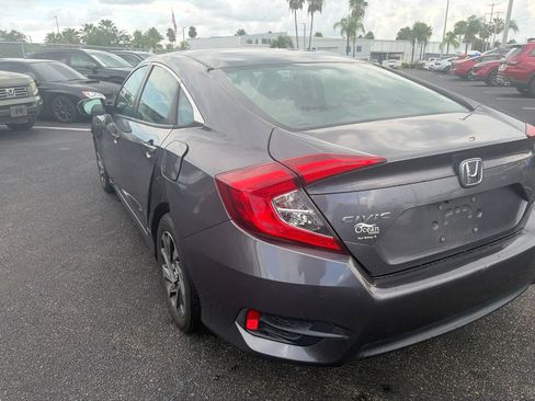 Used 2016 Honda Civic EX image 5