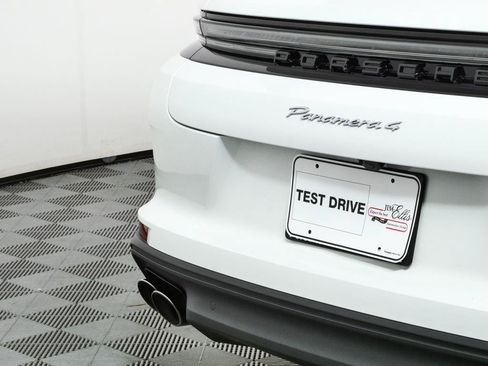 Certified 2026 Porsche Panamera 4 AWD/4WD image 38