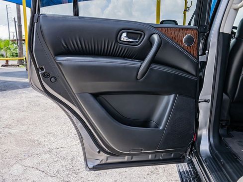 Used 2020 Nissan Armada SL w/ Premium Package RWD image 13