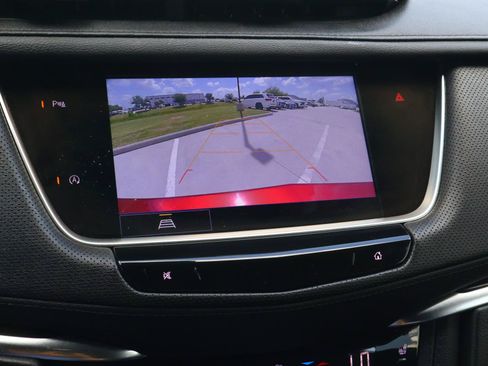 Used 2023 Cadillac XT5 Premium Luxury FWD image 31