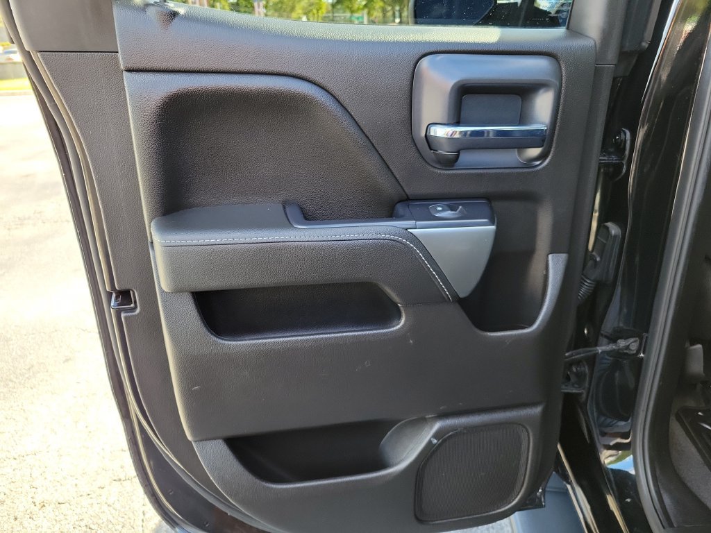 Used 2019 Chevrolet Silverado 1500 LT w/ All Star Edition AWD/4WD image 10