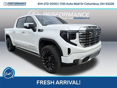 Used 2023 GMC Sierra 1500 Denali AWD/4WD image 1