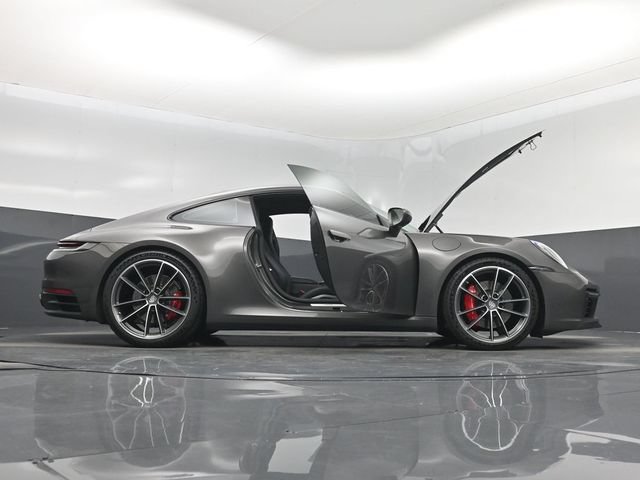 Used 2023 Porsche 911 Carrera S RWD image 7