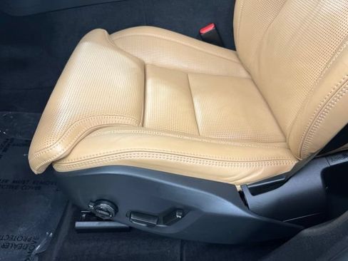 Used 2024 Volvo XC60 B5 Ultimate w/ Protection Package Premier AWD/4WD image 14