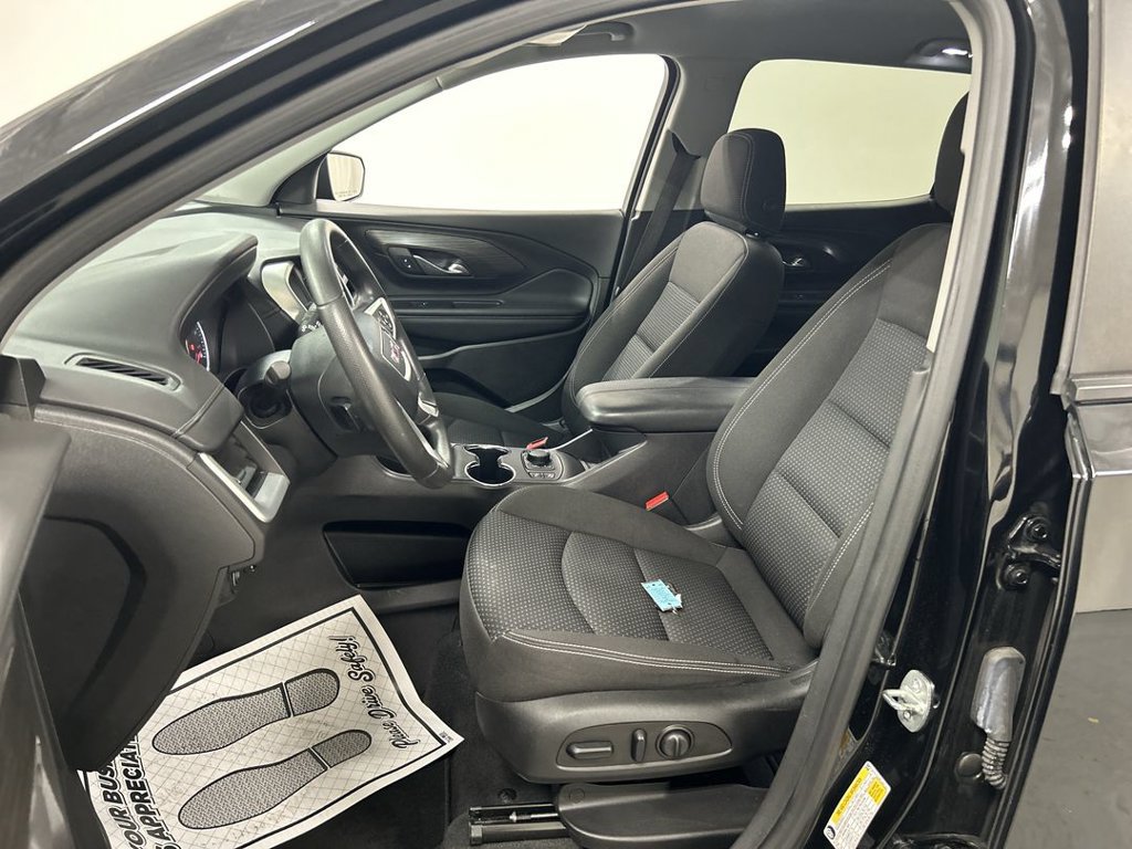 Certified 2023 GMC Terrain SLE w/ Driver Convenience Package AWD/4WD image 9