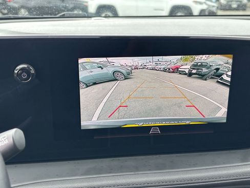 Used 2025 Buick Encore GX Preferred image 24