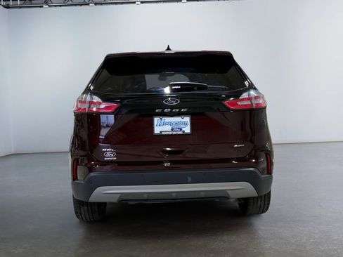 Used 2024 Ford Edge SEL w/ Convenience Package image 4