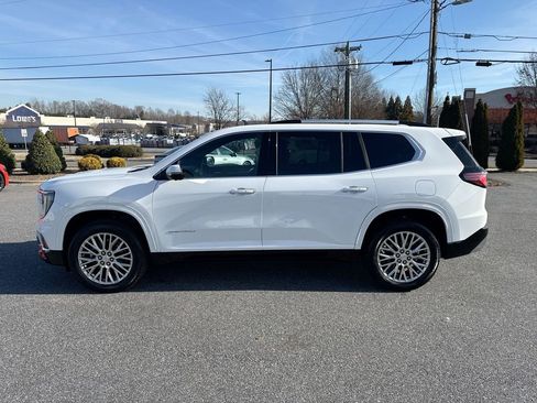Certified 2024 GMC Acadia Denali image 4