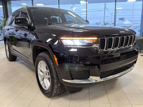 Used 2023 Jeep Grand Cherokee L Laredo w/ Trailer Tow Group (B) AWD/4WD image 3