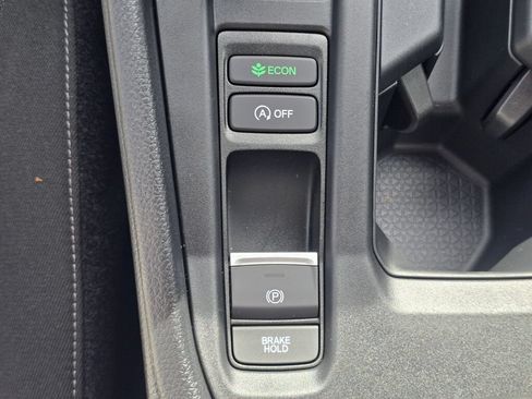 Certified 2025 Honda Accord SE image 33