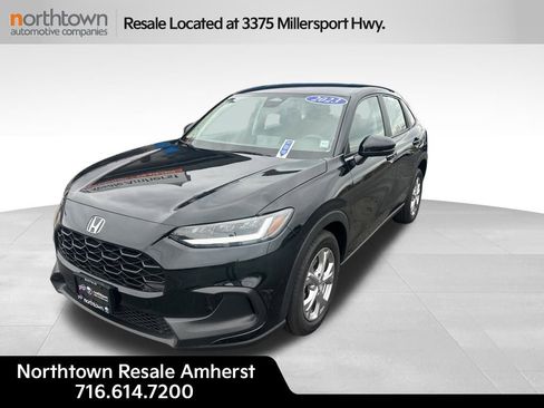 Used 2023 Honda HR-V LX image 2