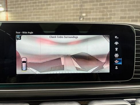 Certified 2023 Mercedes-Benz Maybach GLS 600 4MATIC image 21