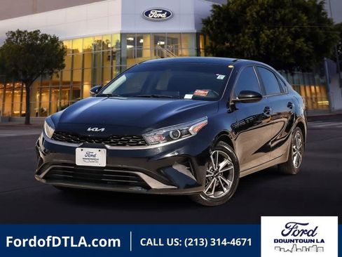 Used 2022 Kia Forte LXS FWD image 1