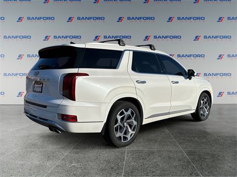 Used 2022 Hyundai Palisade Calligraphy image 5