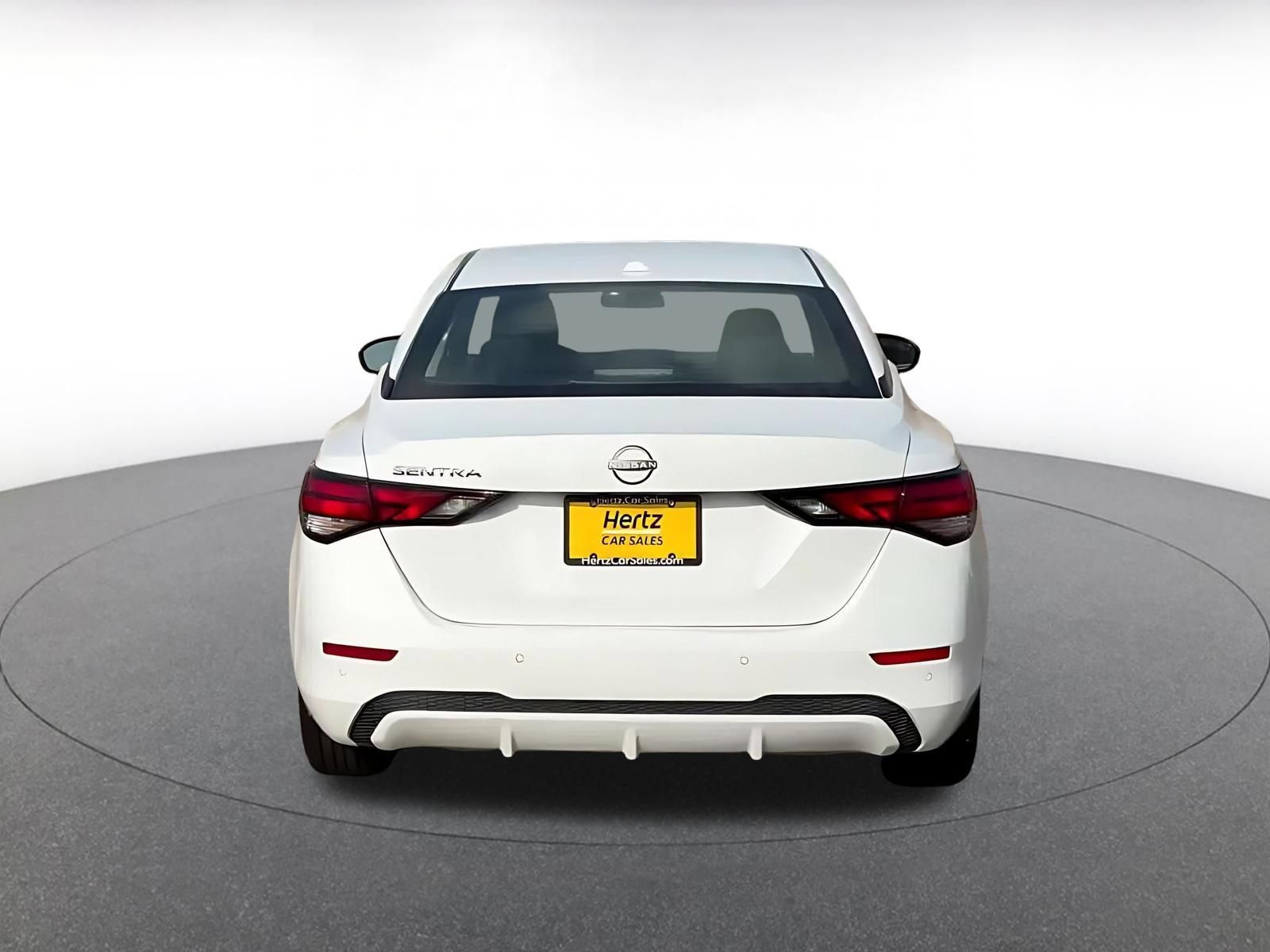 Used 2025 Nissan Sentra SV FWD image 12