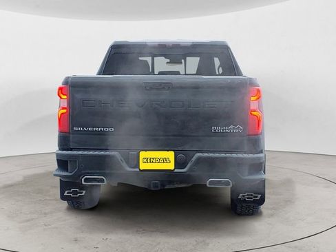 Used 2024 Chevrolet Silverado 1500 High Country w/ Z71 Off-Road Package image 4