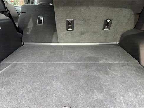 Used 2025 Chevrolet Equinox LT w/ Convenience Package II image 15