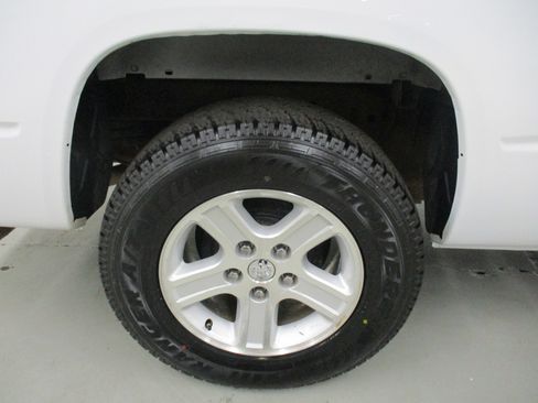 Used 2010 Dodge Dakota Big Horn w/ Extra Security Group image 8