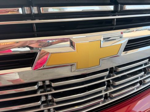 Certified 2024 Chevrolet Tahoe Premier RWD image 33