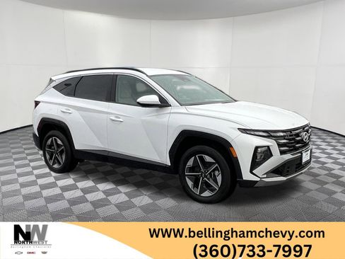 Used 2025 Hyundai Tucson SEL image 1