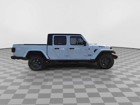 New 2025 Jeep Gladiator Sport image 9