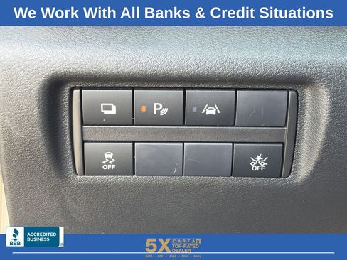 Used 2024 Nissan Versa S w/ S Plus Package image 23