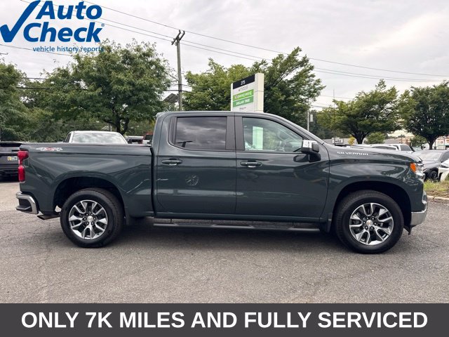 Used 2025 Chevrolet Silverado 1500 LT AWD/4WD image 18